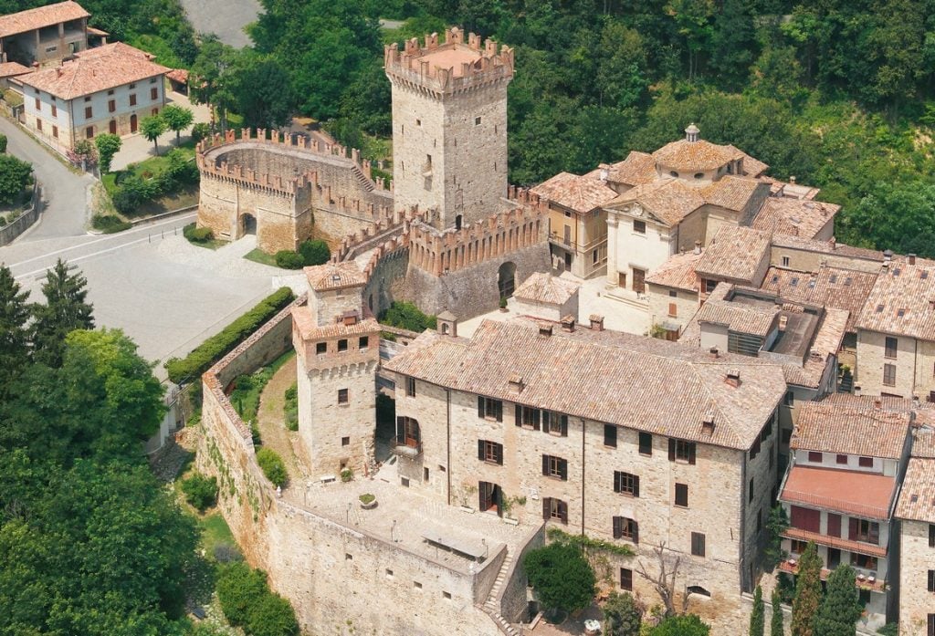 Vigoleno il fortificato Travel Emilia Romagna