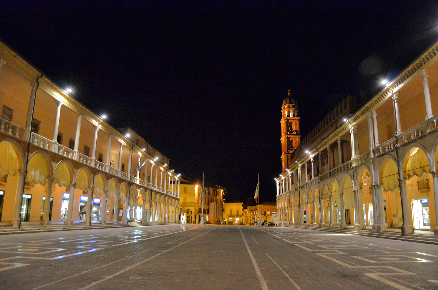 [Emilia Romagna Città d'Arte] Faenza in 3 minuti Travel Emilia