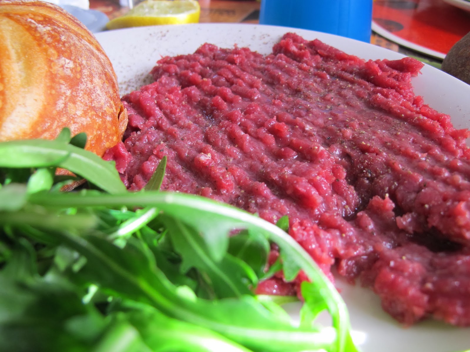 mangiare carne cruda di cavallo