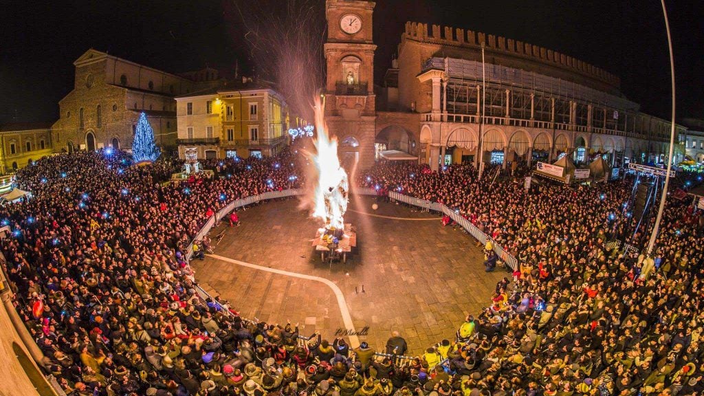 Epifania inEmiliaRomagna, Faenza, Nott de bisò Epifania inEmiliaRomagna, Faenza, Nott de bisò
