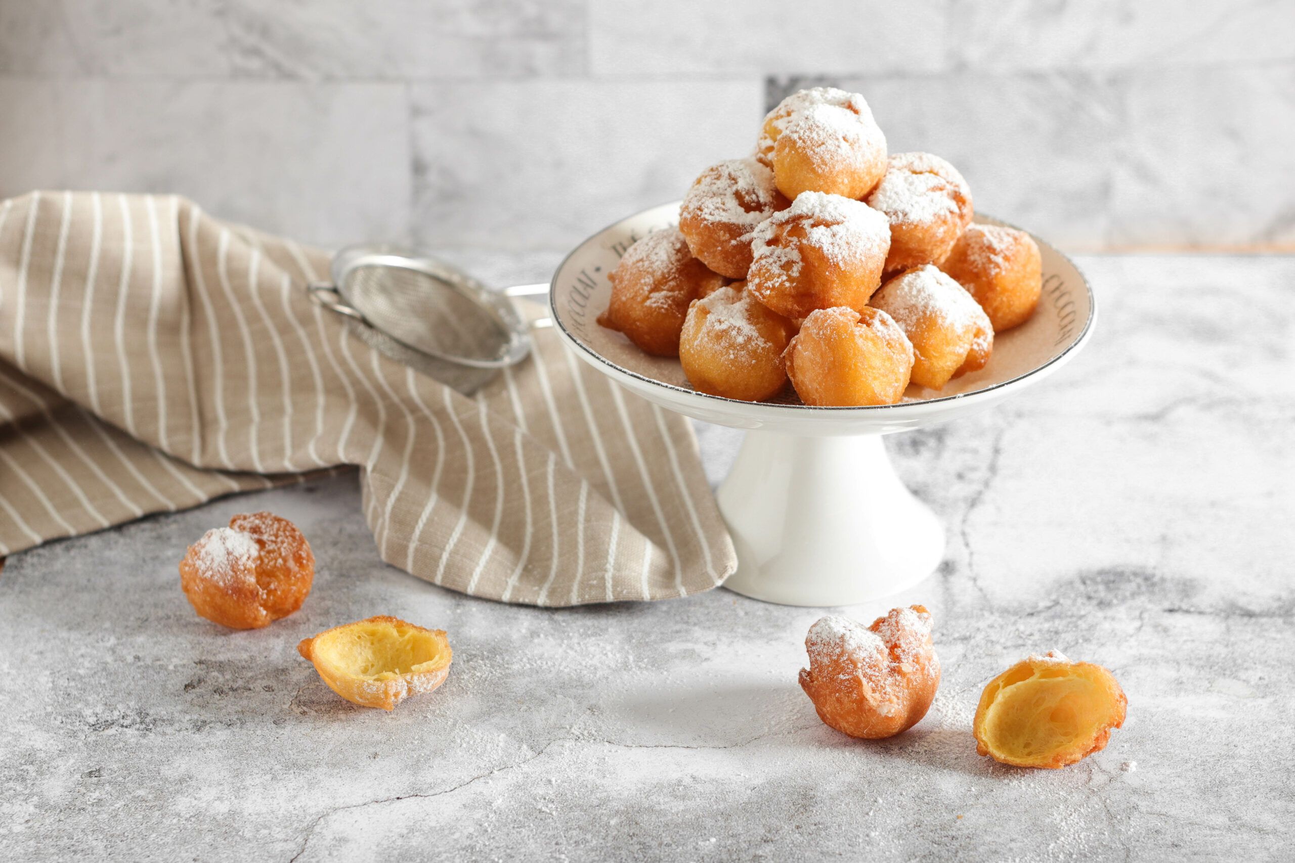 Sgionfini o frittelle di Carnevale Ph. chiarascakery