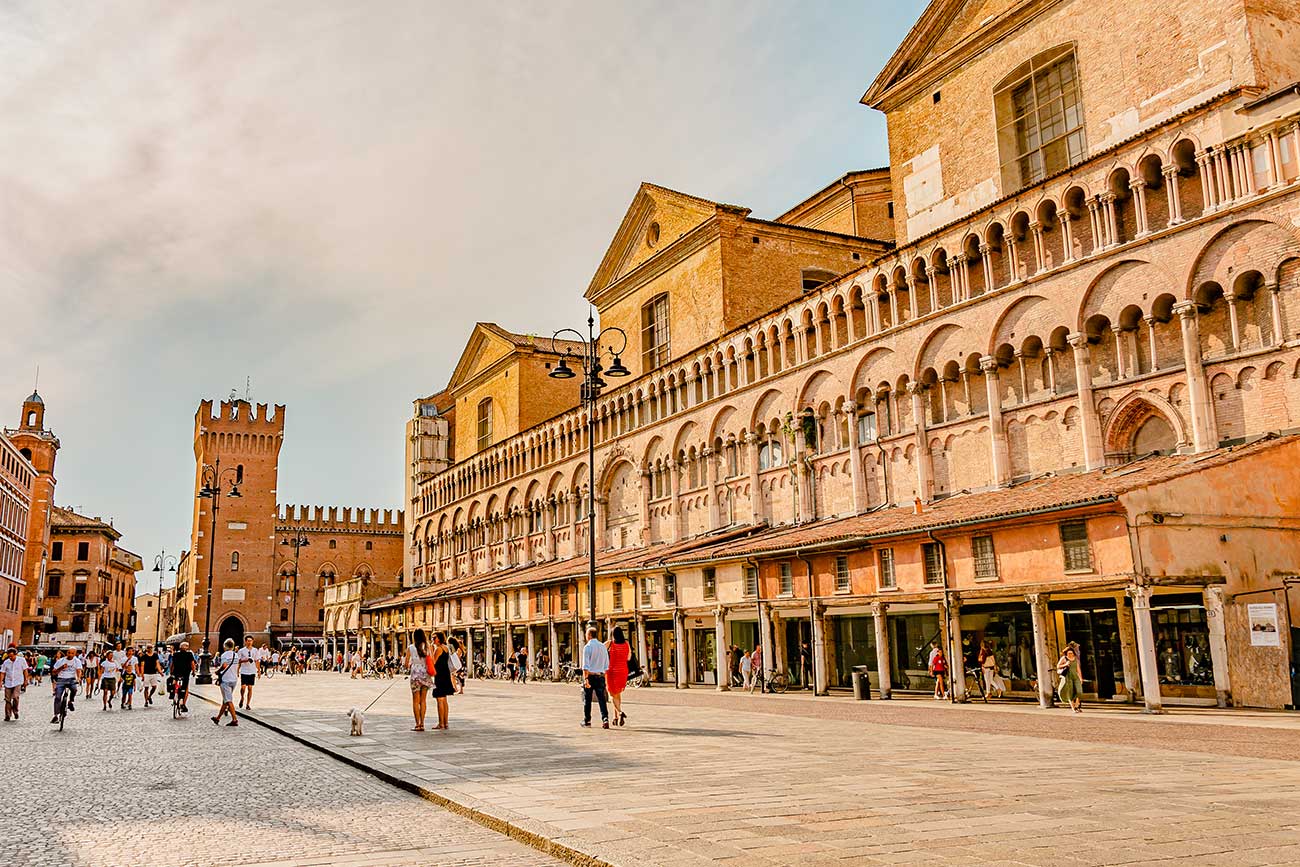 Ferrara (FE), Piazza Trento Trieste