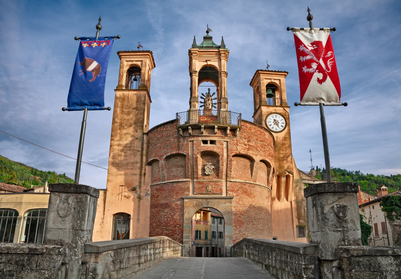 Modigliana (FC), La Tribuna Ph. ermess via shutterstock