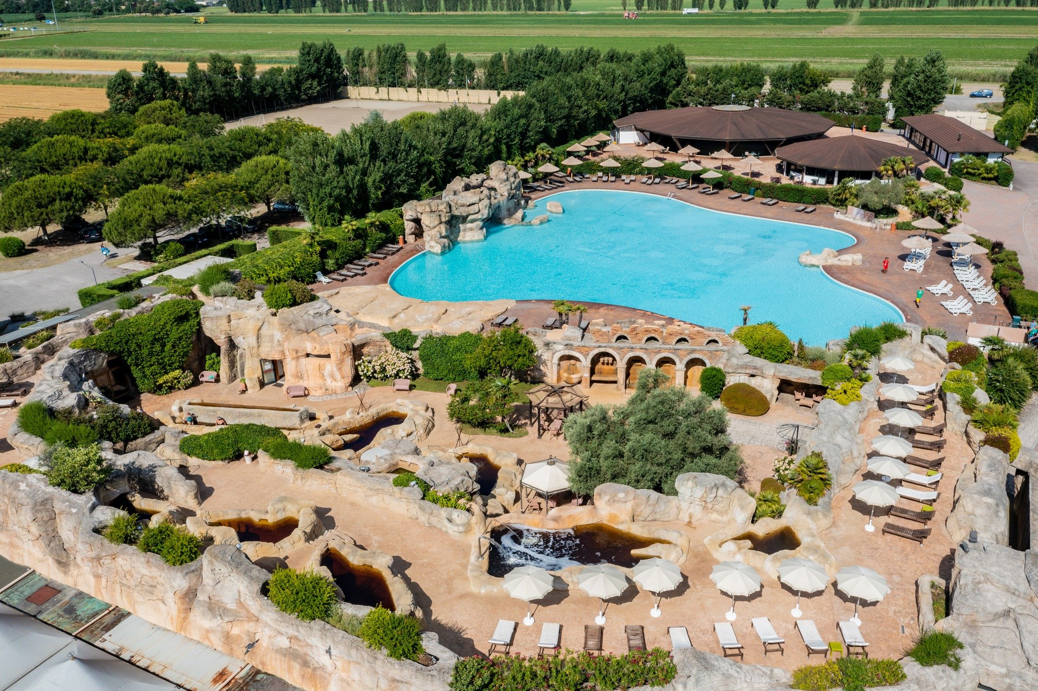 Thermae Oasis via Facebook