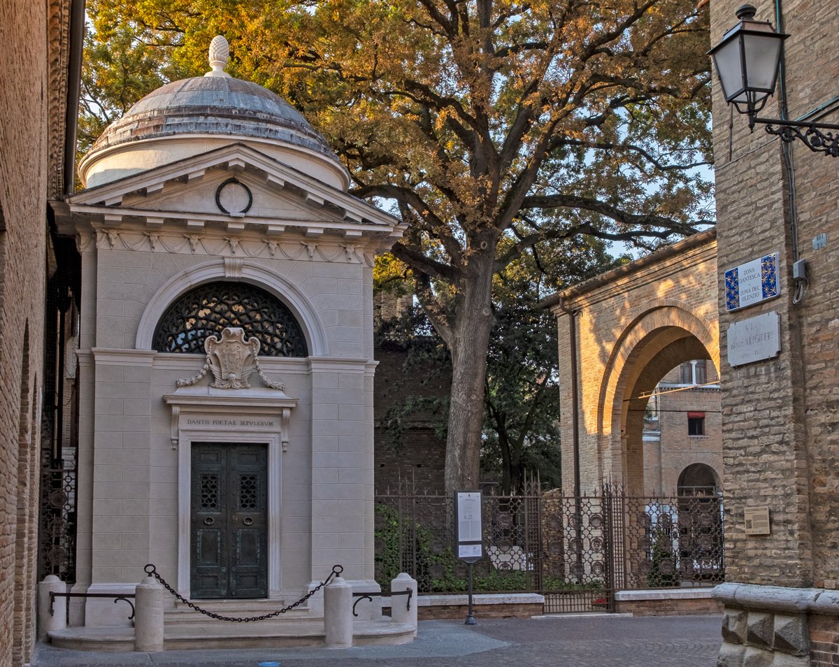 Ravenna, Tomba di Dante 