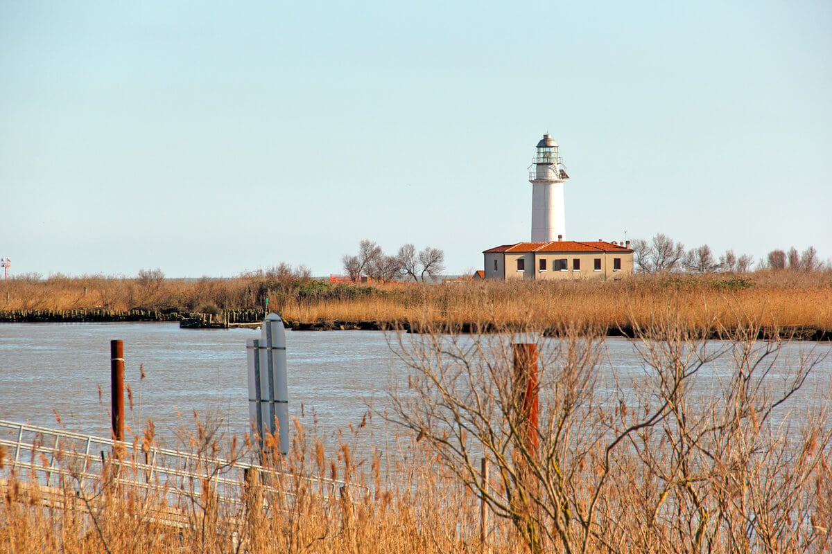 Goro (FE), Isola dell'amore 