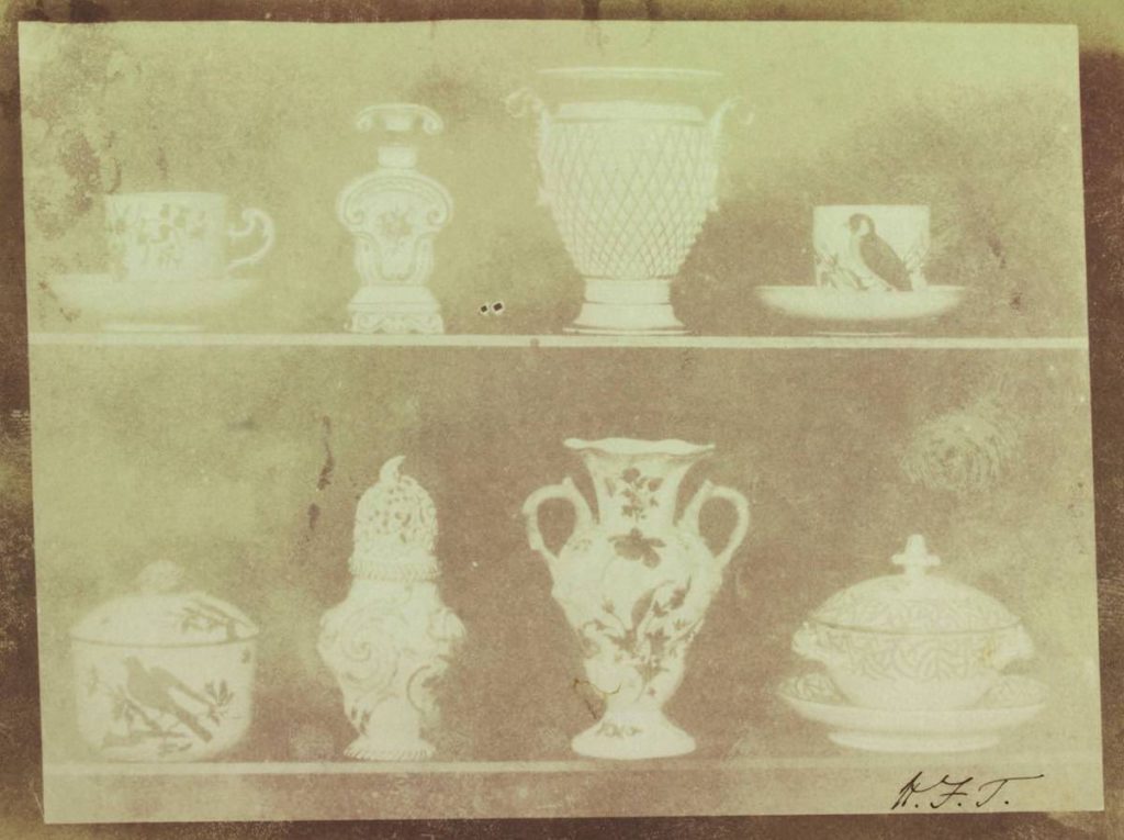 William Henry Fox Talbot, Articles of China on two shelves, 1839-1844, Modena, Estense University Library