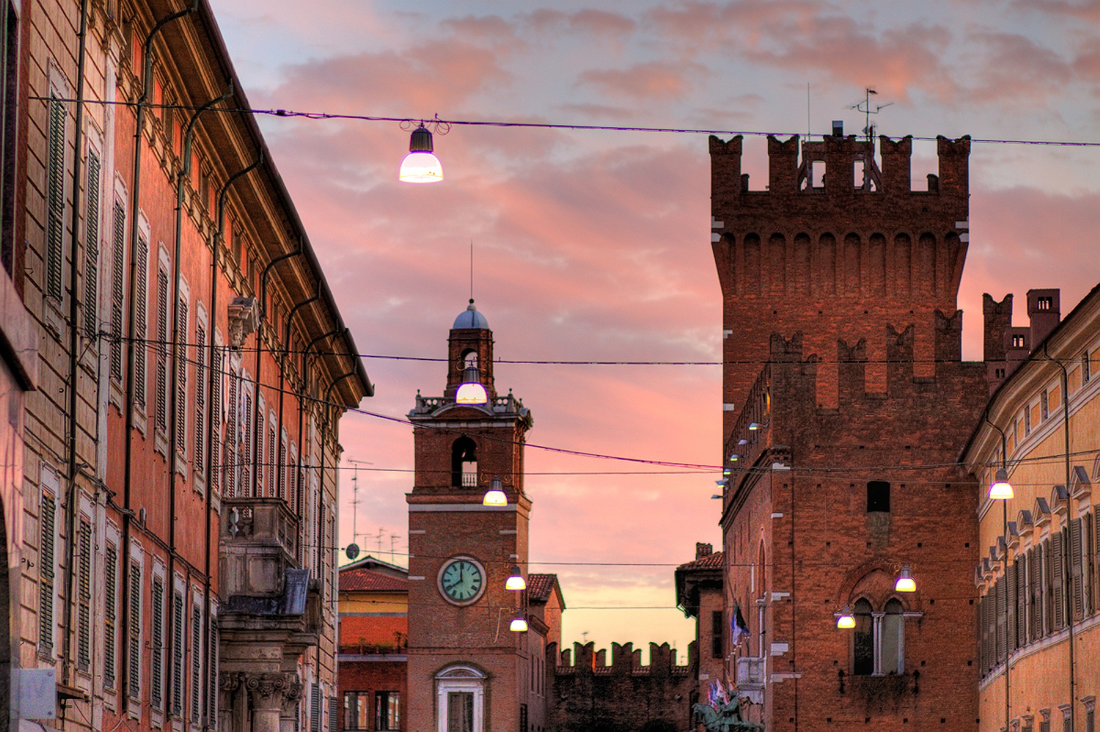 Ferrara, Vista su Corso Martiri per la Libertà