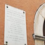 Plaque on the house of Giovanni Battista Amici in via dei Servi 55 Ph. A.Mascello 2021