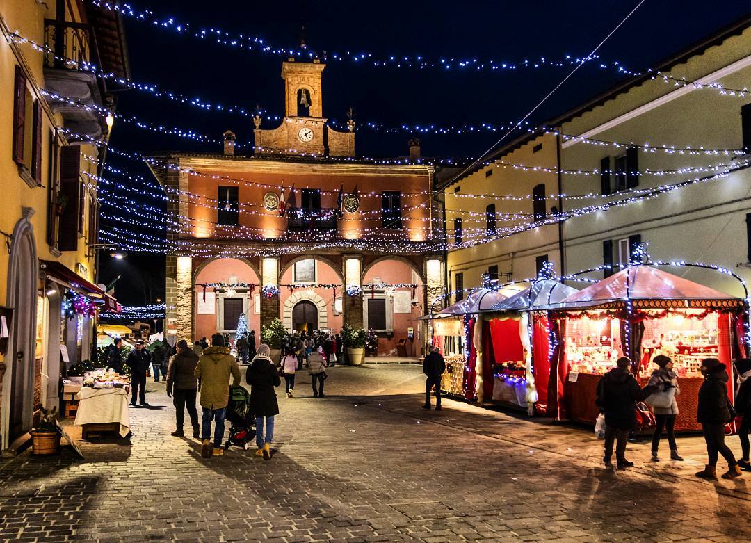 Sant'Agata Feltria, Il Paese del Natale Ph. @alessandro.persiani