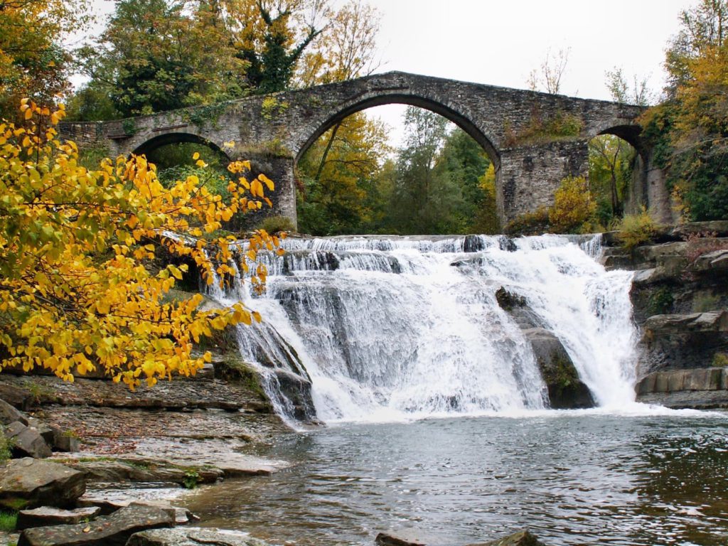 Bocconi, Ponte della Brusia via bandierearancioni