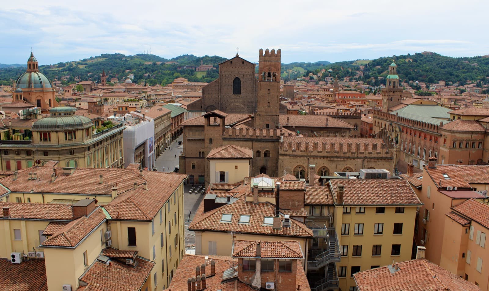 Bologna rooftops | Ph. Gretta Schifano