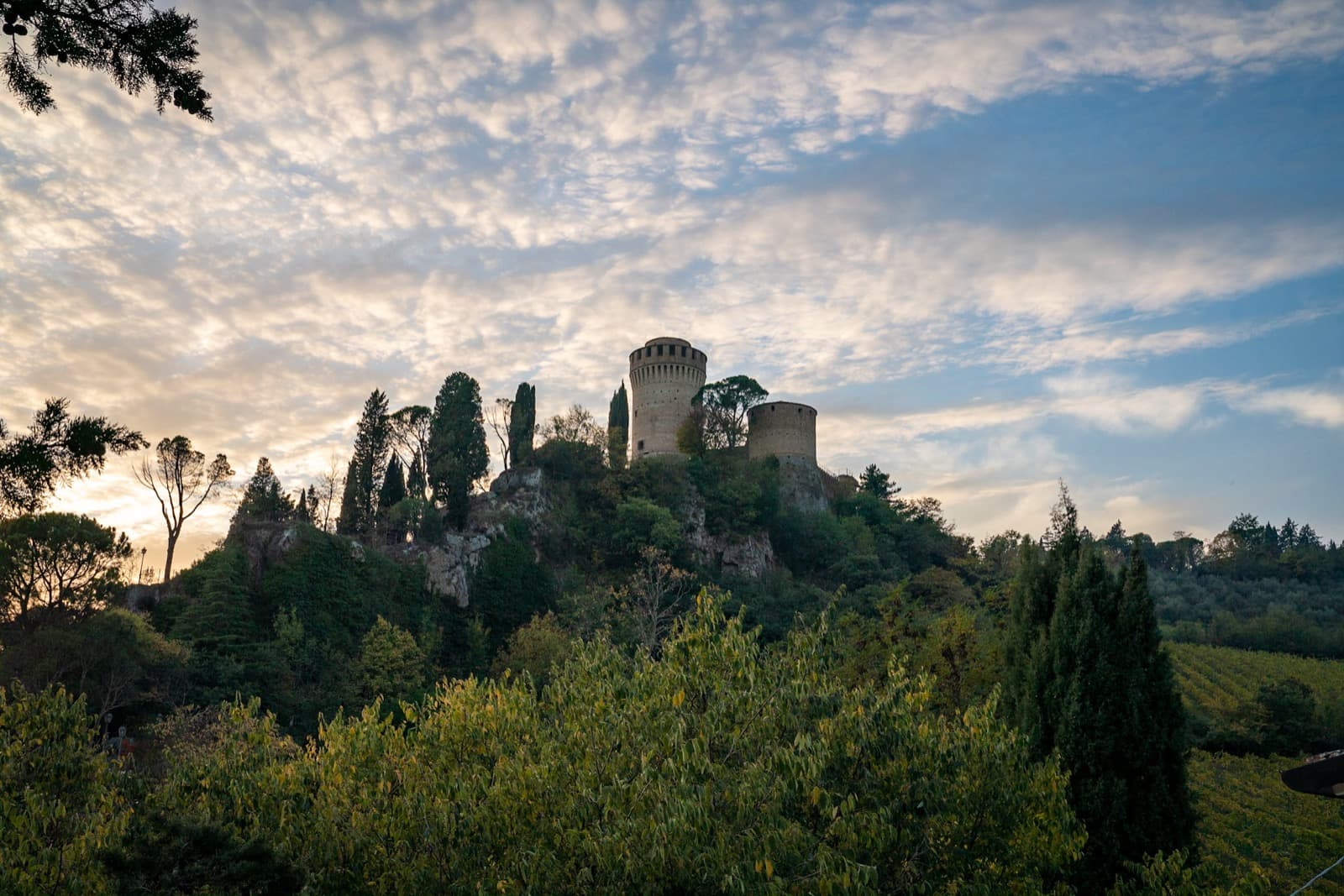 Brisighella, Rocca - Vie di Dante