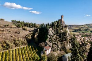 Discover Brisighella: a route between Nature and Archaeology