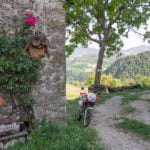 Strada sterrata che conduce a Onfiano.