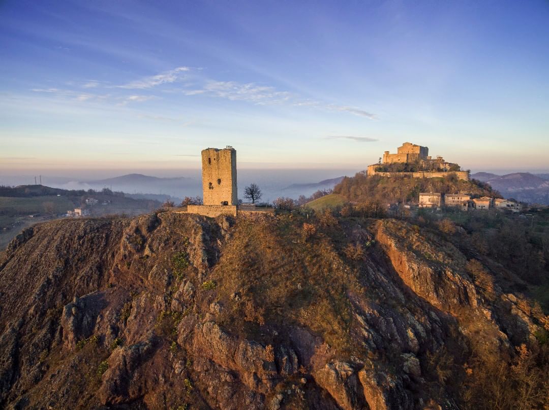 Rossena Castle | Ph. @amdbruno via Instagram