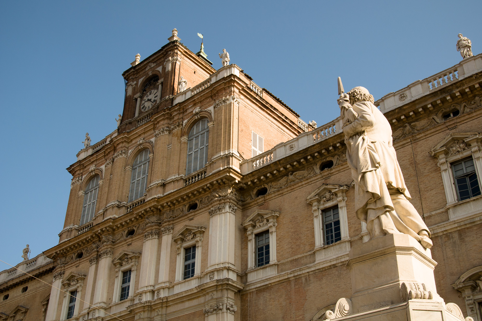 Palazzo Ducale di Modena Ph. FabioDuma