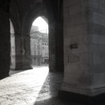 Piacenza, misure del coppo e del mattone su Palazzo Gotico | Ph. Archivio Comune di Piacenza