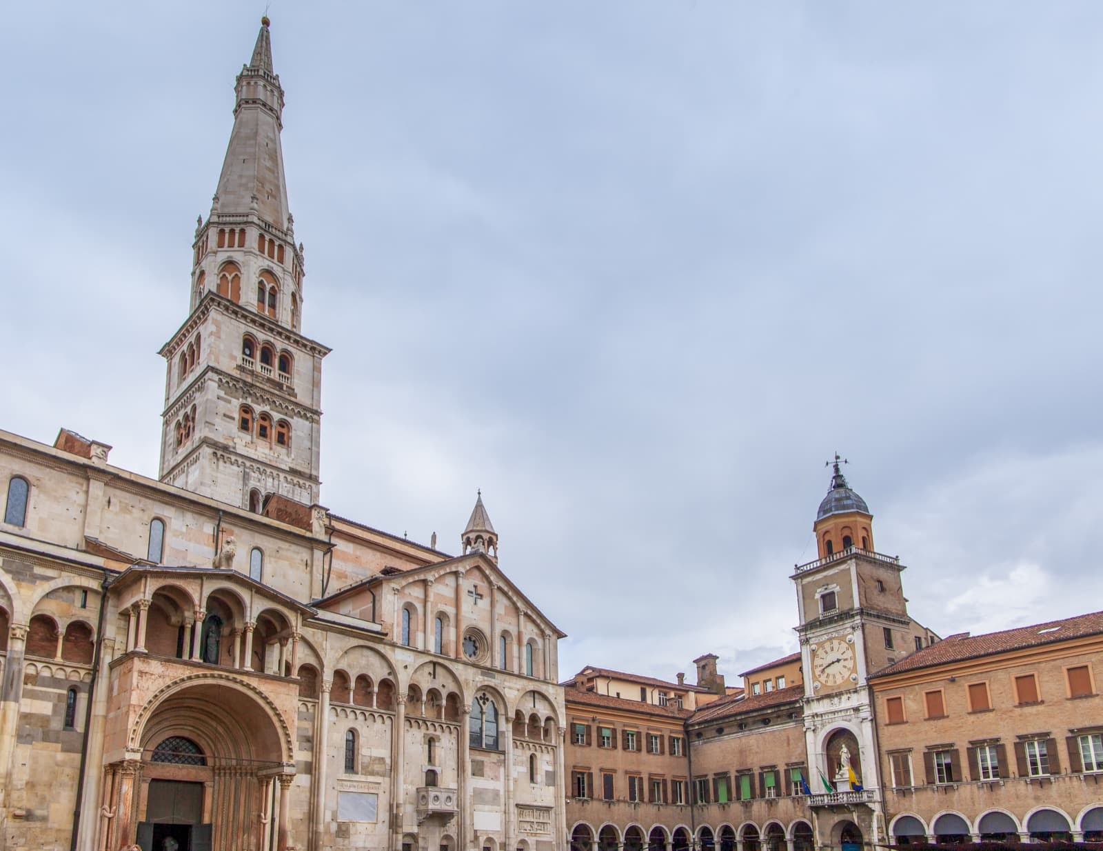 Piazza Grande, Modena, Emilia Romagna | Ph. Daniel Clarke