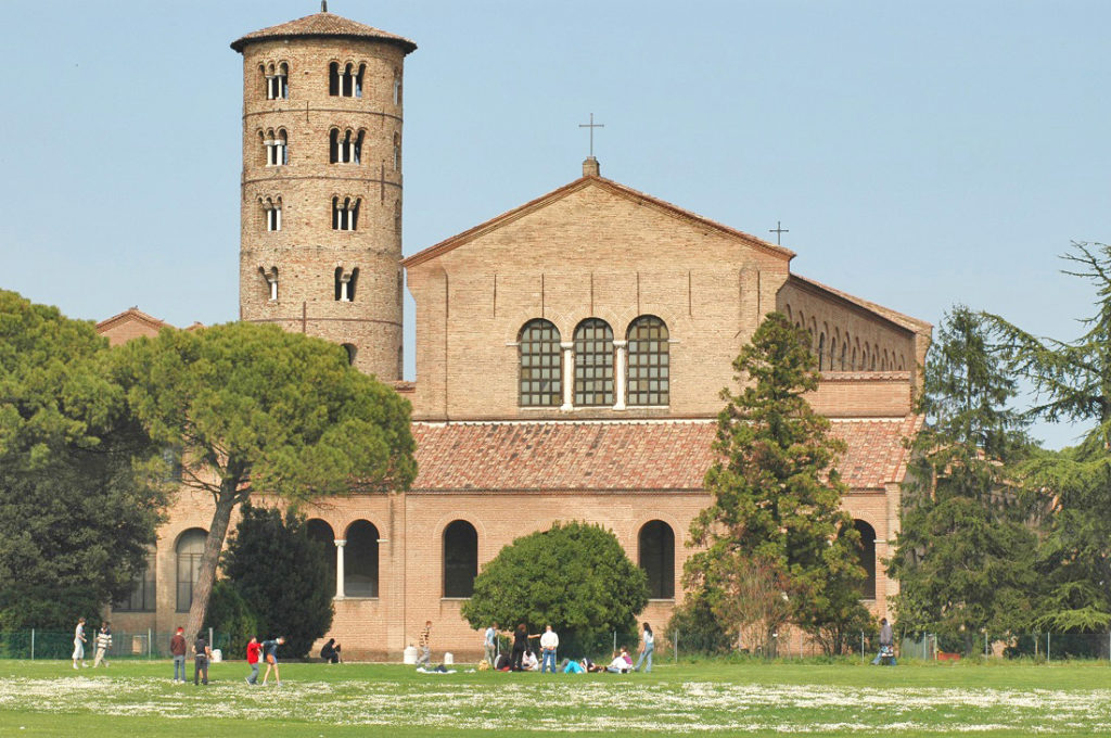 Basilica of Sant’Apollinare in Classe (Ravenna)
Ph. @avrvm.it