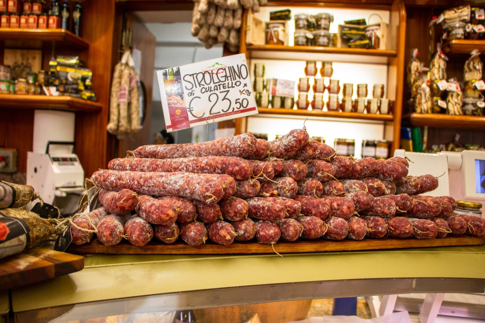 Salumeria Garibaldi, Parma Ph. 2FoodTrippers