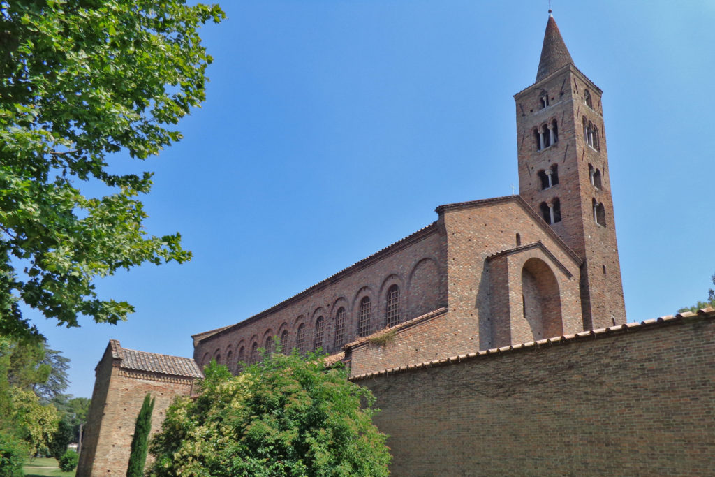 Ravenna, Basilica di San Giovanni Evangelista, ph. Superchilum, via Wikimedia