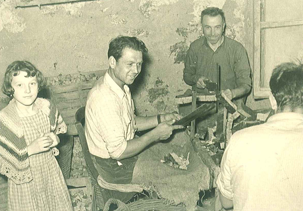 Scaracciatori Luglio 1954 | Ph. Uit Museo del Sughero