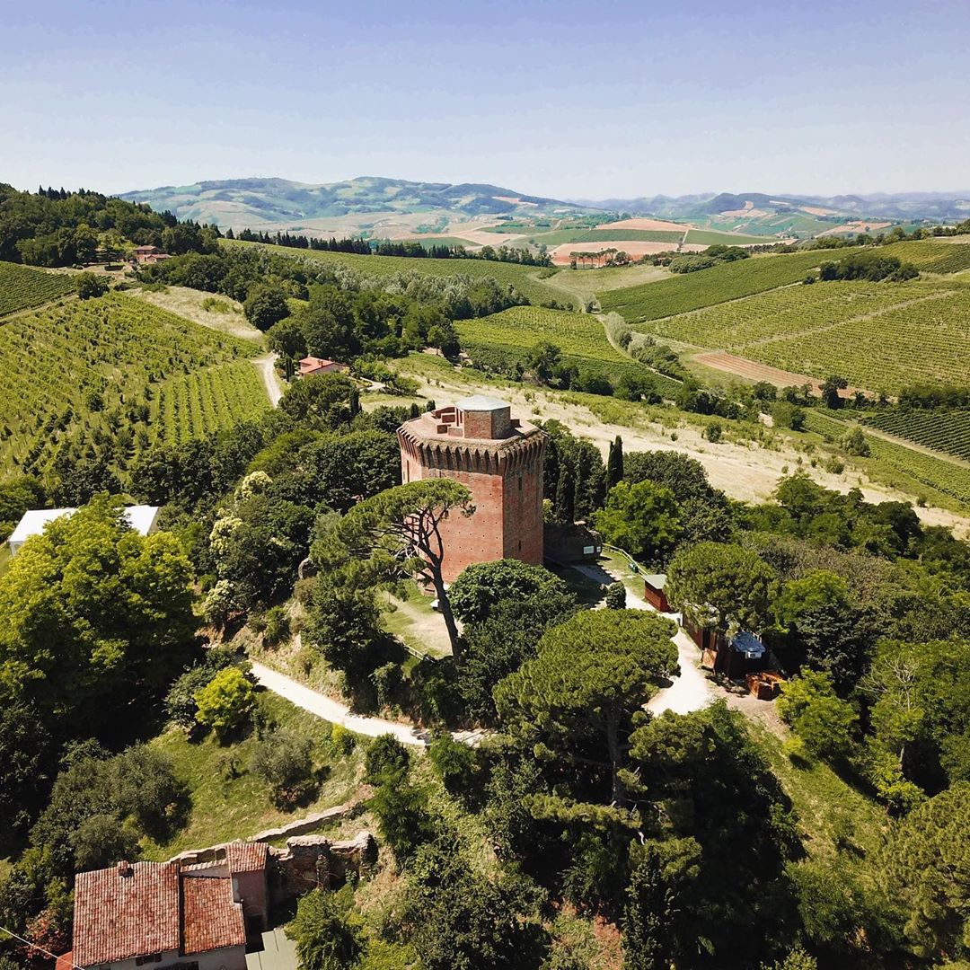 Torre di Oriolo Ph. @matteopambianchi via Instagram