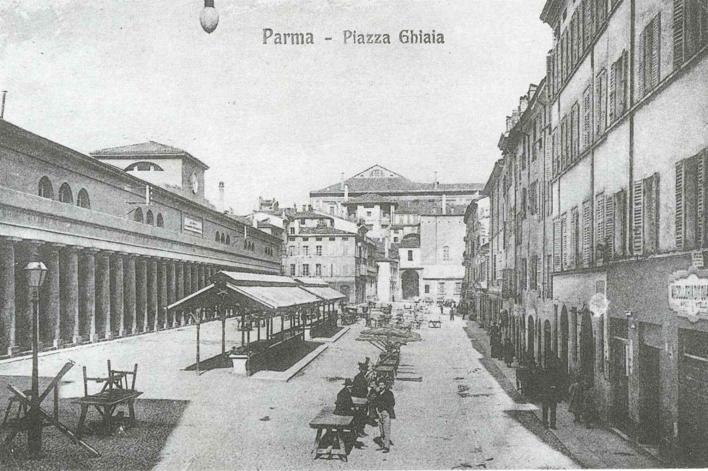 The history of Ghiaia Square in Parma