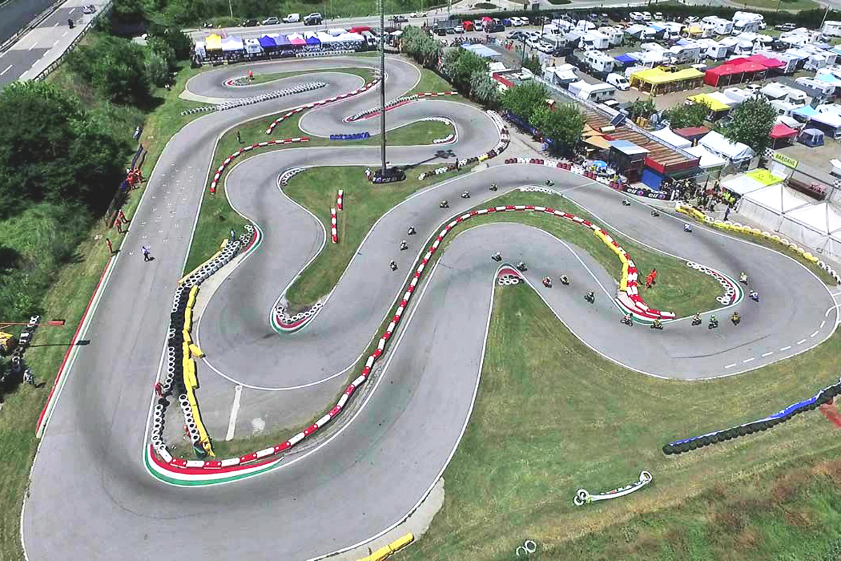 Específico Loco continuar Go-kart tracks in Emilia Romagna | Travel Emilia Romagna