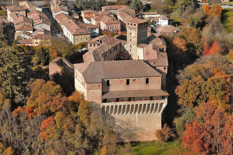Il paese di Montechiarugolo (Parma), uno dei borghi più belli d’Italia