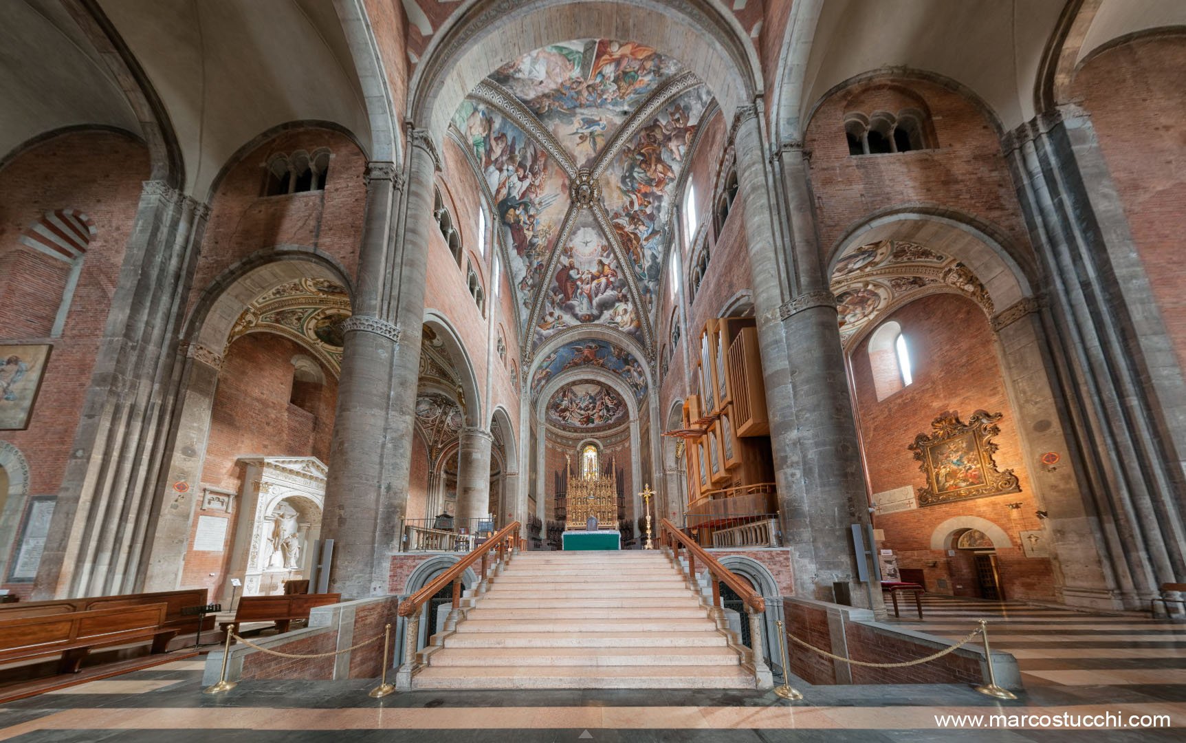 piacenza, piacenza i misteri della cattedrale, cattedrale s. maria assunta visione del presbiterio, ph. Marco Stucchi