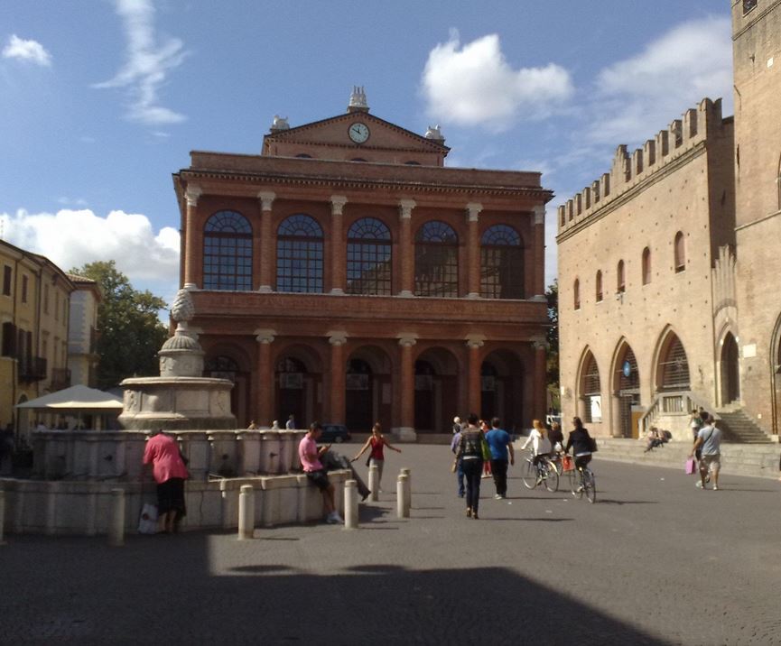 Piazza Cavour