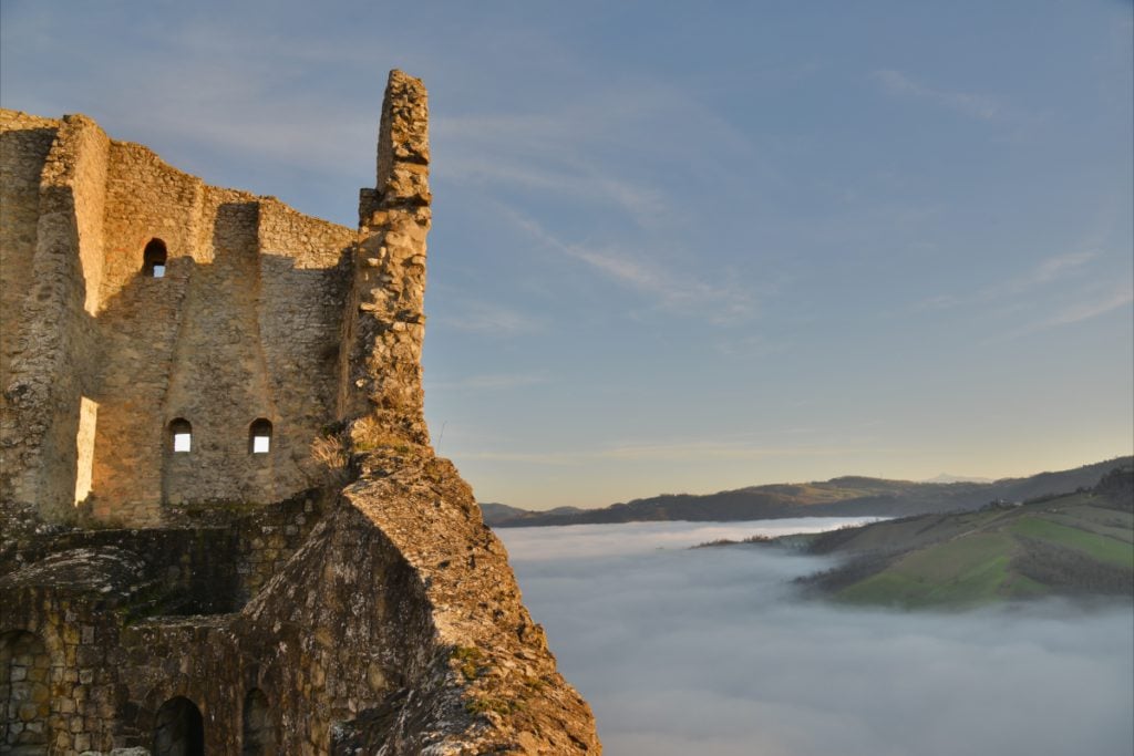 Via Matildica, Castello di Canossa – Foto di Simone Lugarini