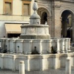 Fontana della Pigna in Piazza Cavour, Rimini