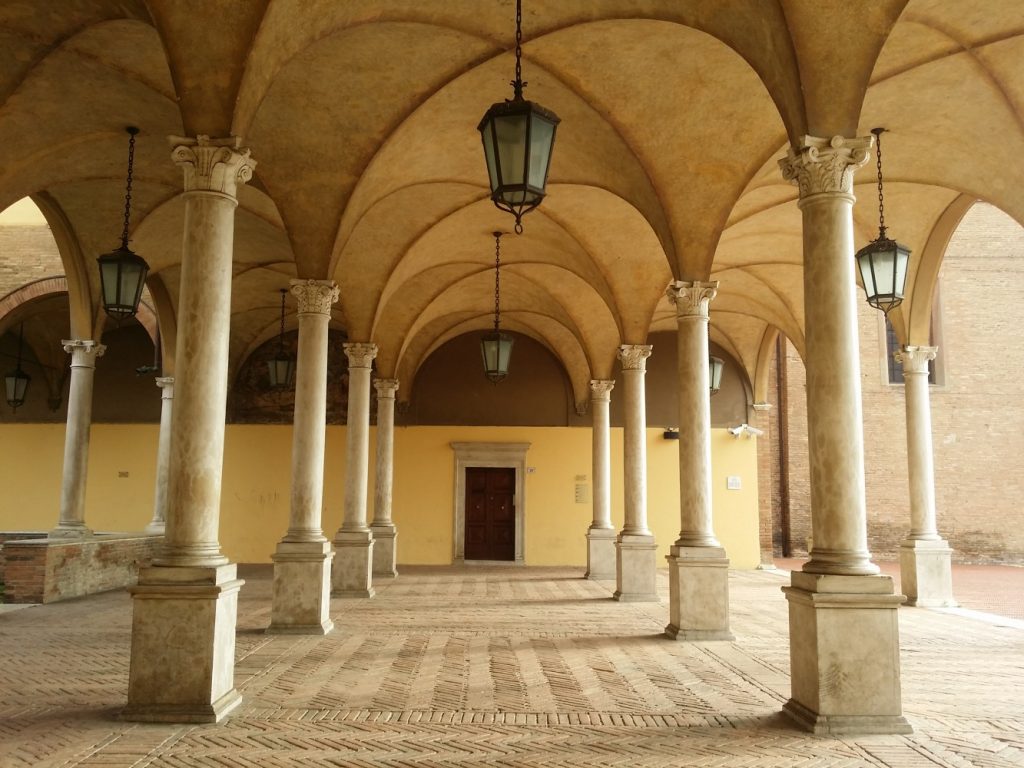 The porch of San Mercusiale
