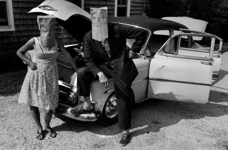 he Mask Series with Saul Steinberg, USA, 1962 ©Inge Morath/Magnum Photos – Mask by Saul Steinberg © The Saul Steinberg Foundation/ARS, NY
