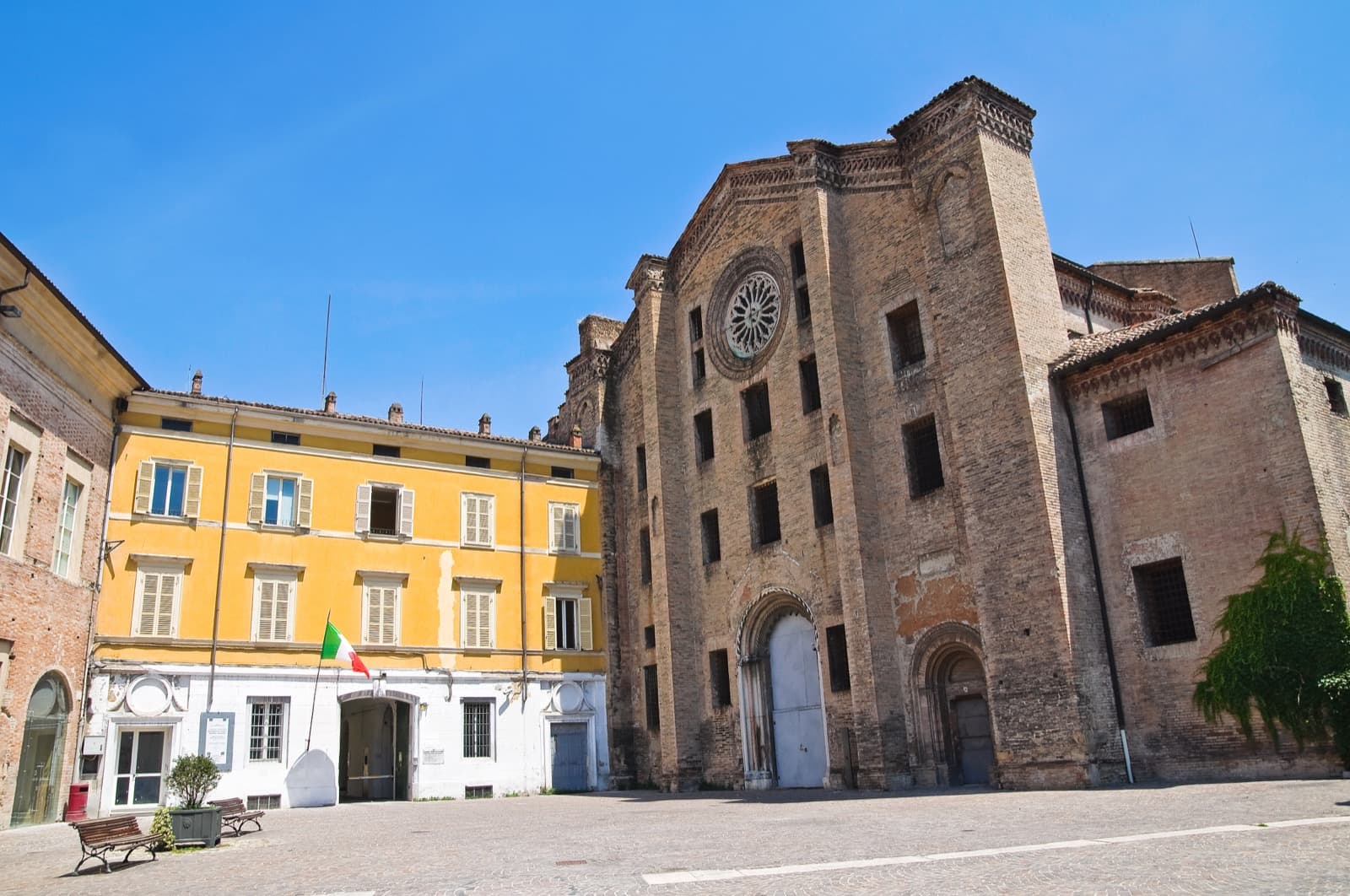 Chiesa di San Francesco al Prato, Parma, Emilia-Romagna, Italy Ph. Miti74 via shutterstock