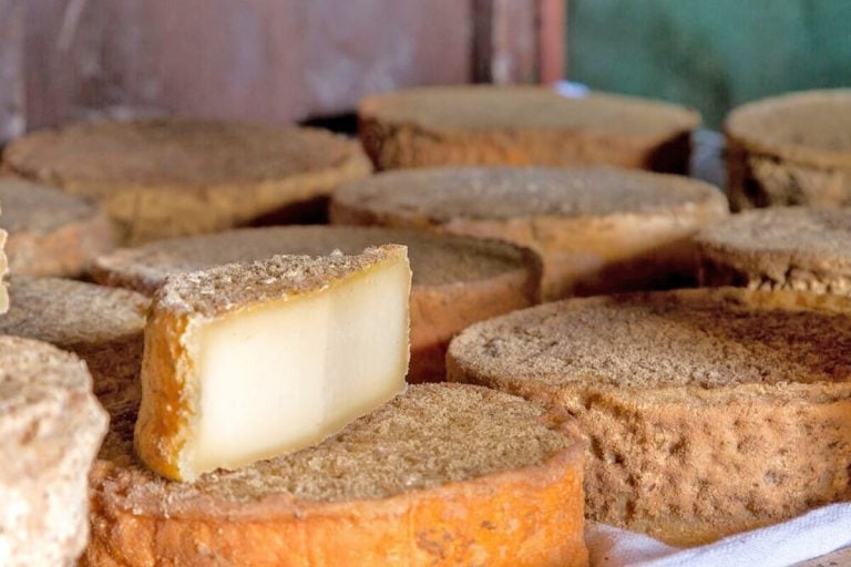 La sfossatura del Formaggio di Fossa