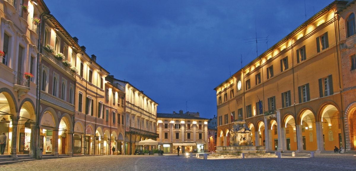 Cesena (FC), Piazza del Popolo