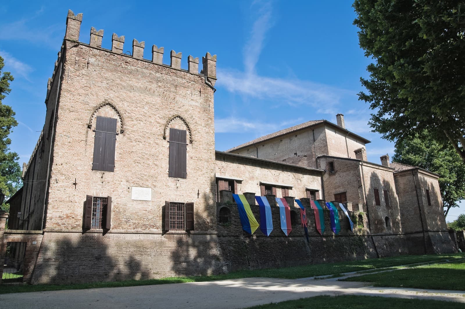 Rocca dei Rossi di San Secondo Parmense Ph. Miti74 via shutterstock solo uso editoriale