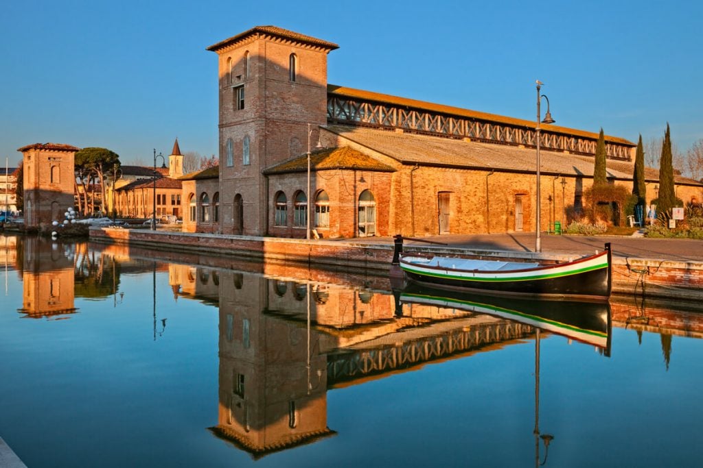 Cervia (RA), Magazzino Sale