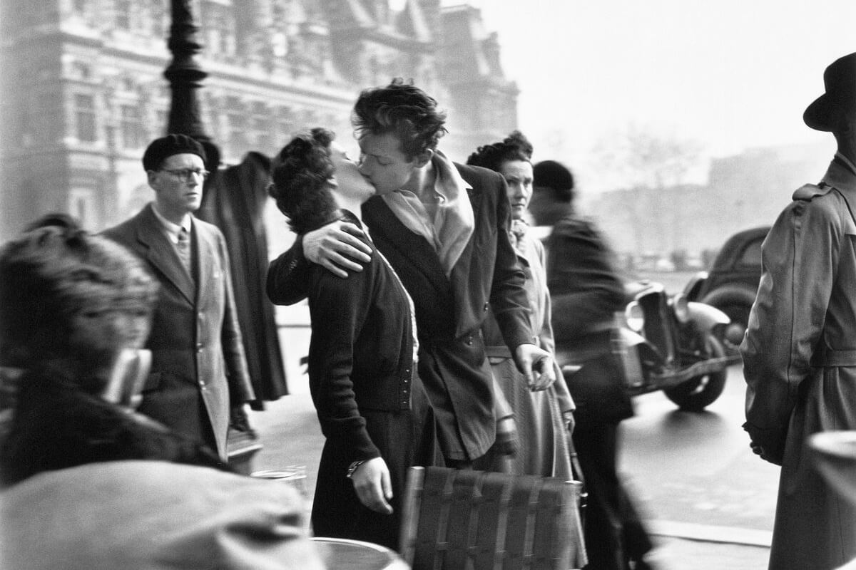 Robert Doisneau, Le baiser de l’Hôtel de Ville, Paris 1950