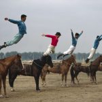 Equestrians acrobats rehearsing, Inner Mongolia, CHINA, 1979 ©Eve Arnold/Magnum Photos