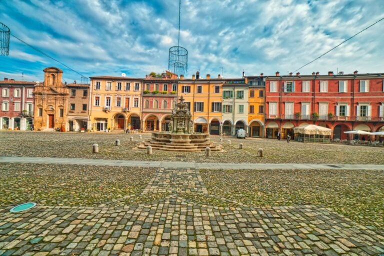 Cesena on foot, what to see in a 10-stage tour