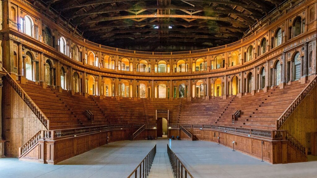 Parma, Teatro Farnese Ph. www.bestofcinqueterre.com via wiki